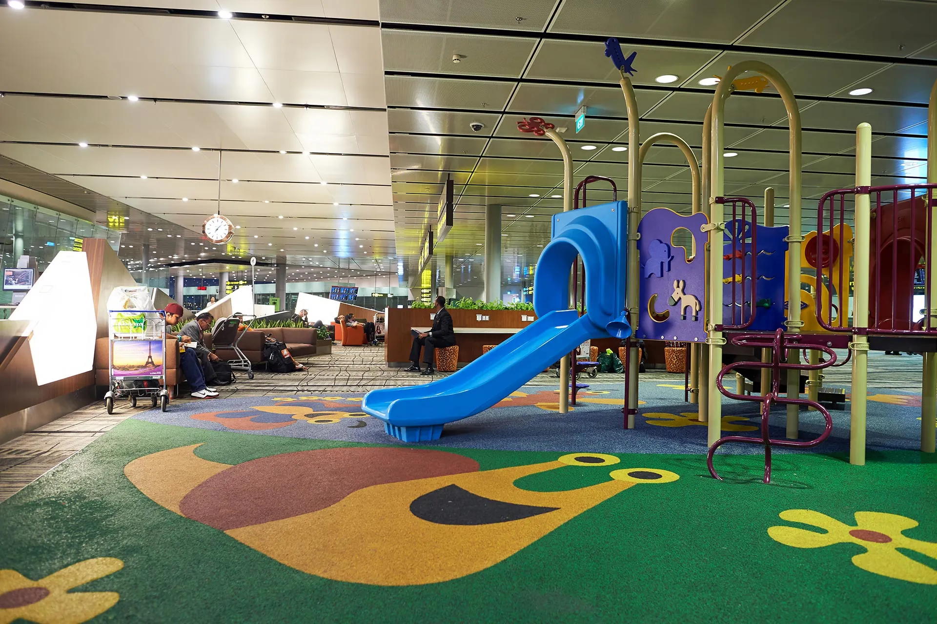 1. Explore Airport Play Areas