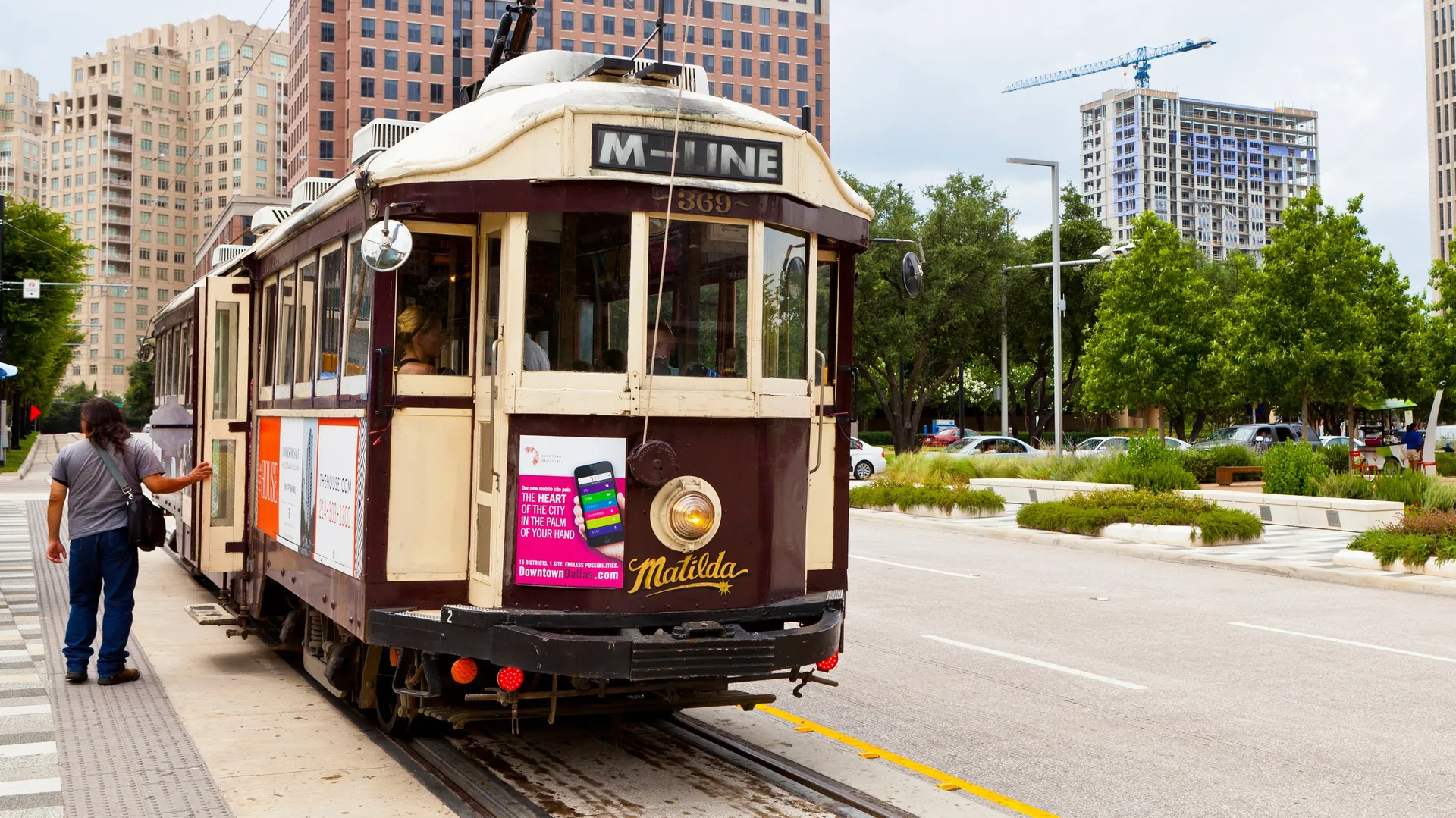 10. Ride the McKinney Avenue Trolley