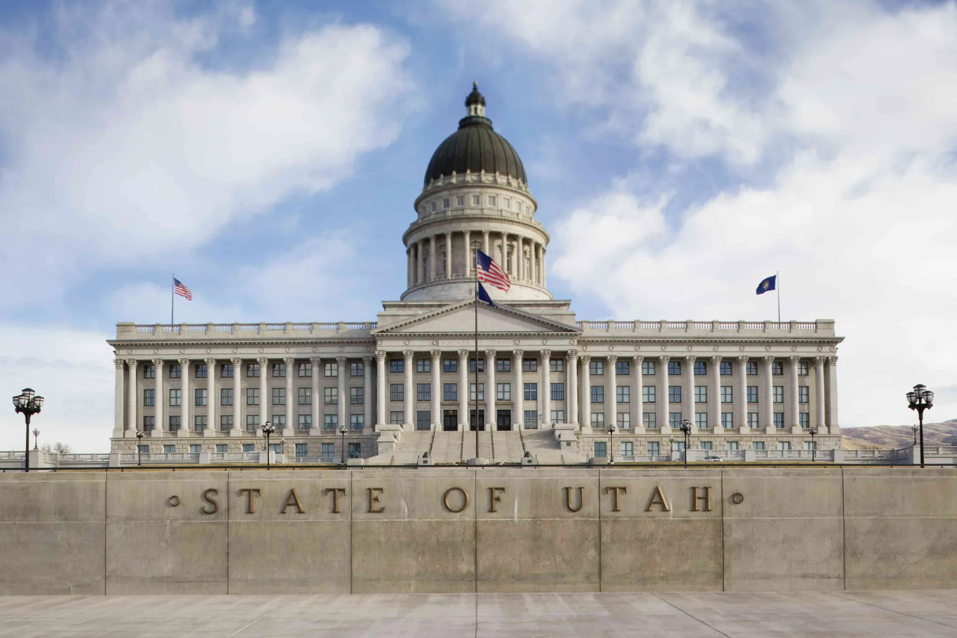 10. Utah State Capitol Building Tour