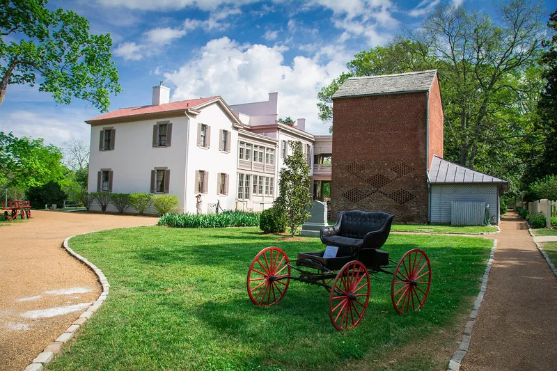 13. Take a Tour of Belle Meade Plantation