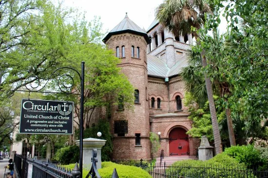 24. Explore Historic Churches in Charleston (Circular Congregational Church)