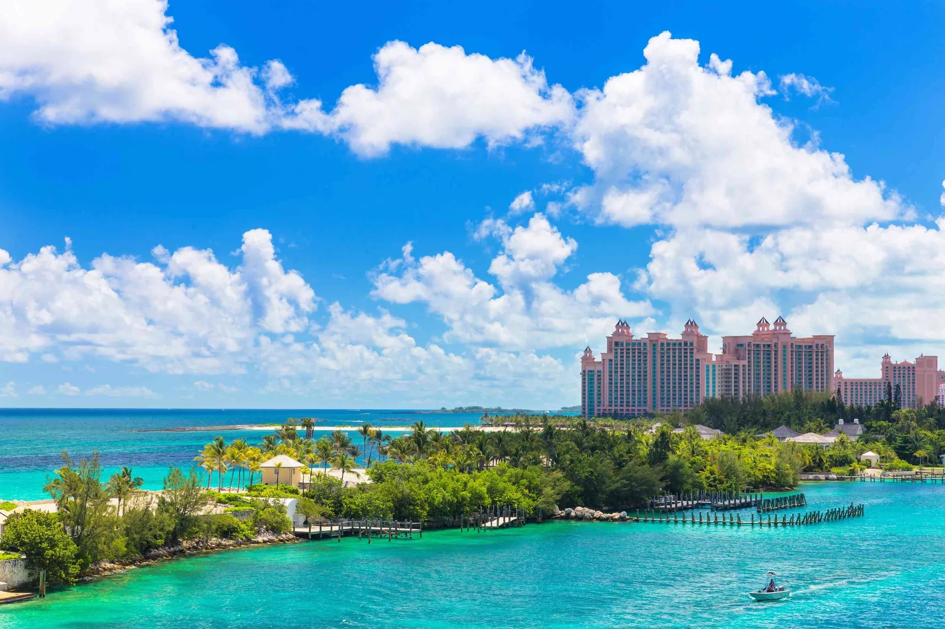 5. Paradise Island, Bahamas