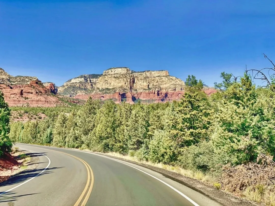 Sedona’s Scenic Drives and Photography Spots