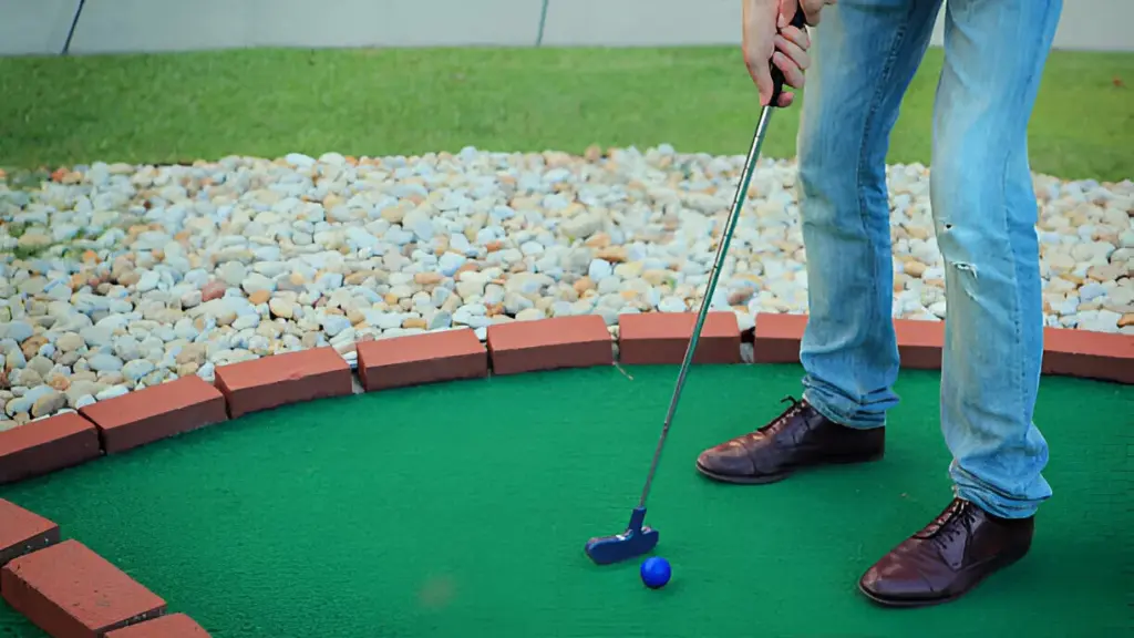 mini-golf